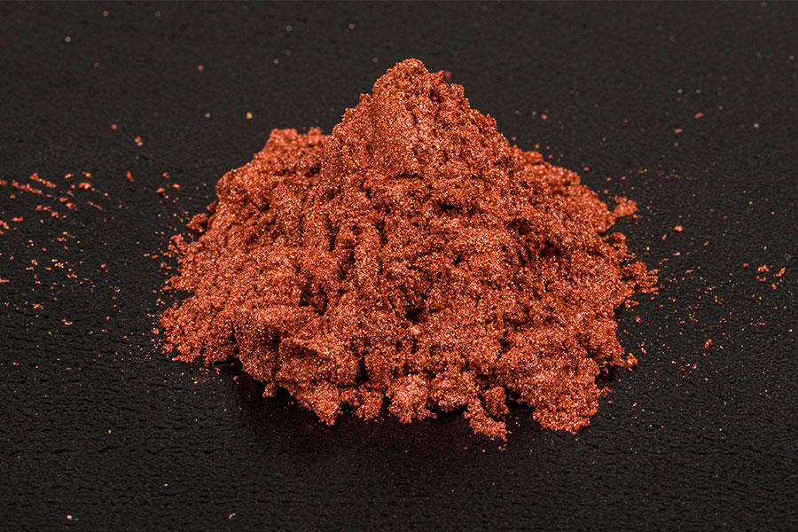 Why Copper Mica Powder is Widely Used in Resin Art
